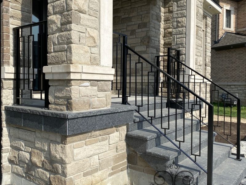 custom-metal-railing-porch-railing-steel-work-solution-mississauga-burlington-hamilton-markham (3)