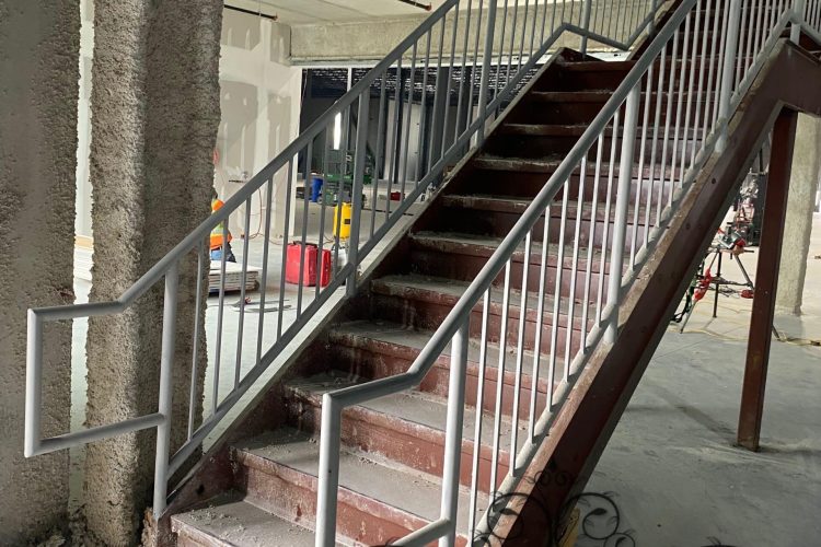 platform-staircase-steel-work-solutions (3)