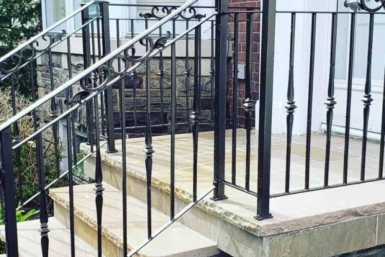 porch-railings