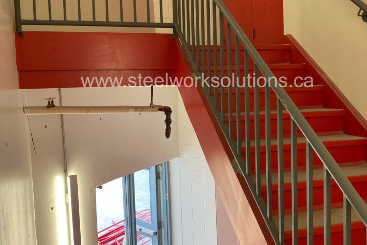 stairwell-handrail-steel-work-solutions-toronto-ontario-custom-railings (4)