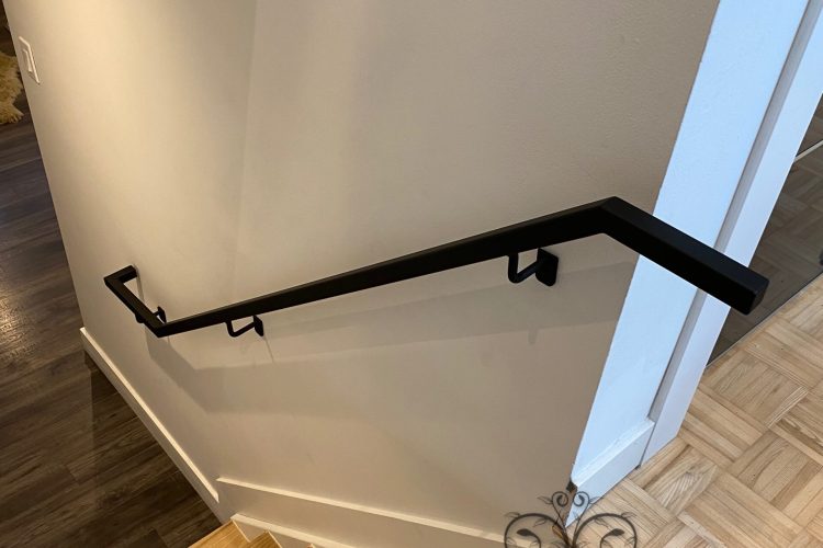 steel-work-solutions-indoor-handrail-railing-toronto-oakville-mississauga-brampton-burlington-2