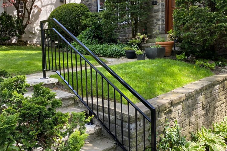 steel-work-solutions-porch-railing-toronto-oakville-mississauga-brampton-burlington-4